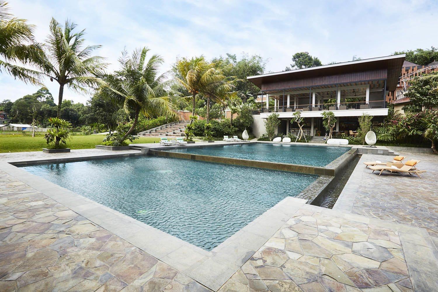 Amanuba Hotel & Resort Rancamaya Bogor Exterior foto
