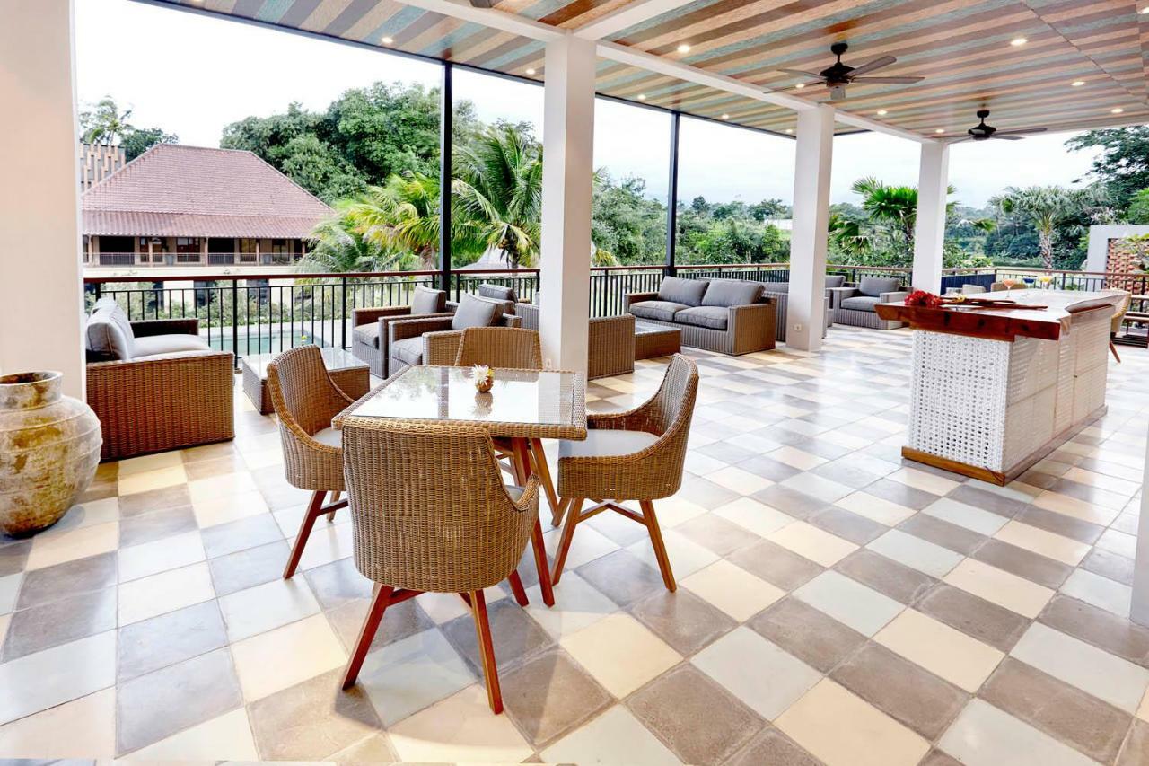 Amanuba Hotel & Resort Rancamaya Bogor Exterior foto