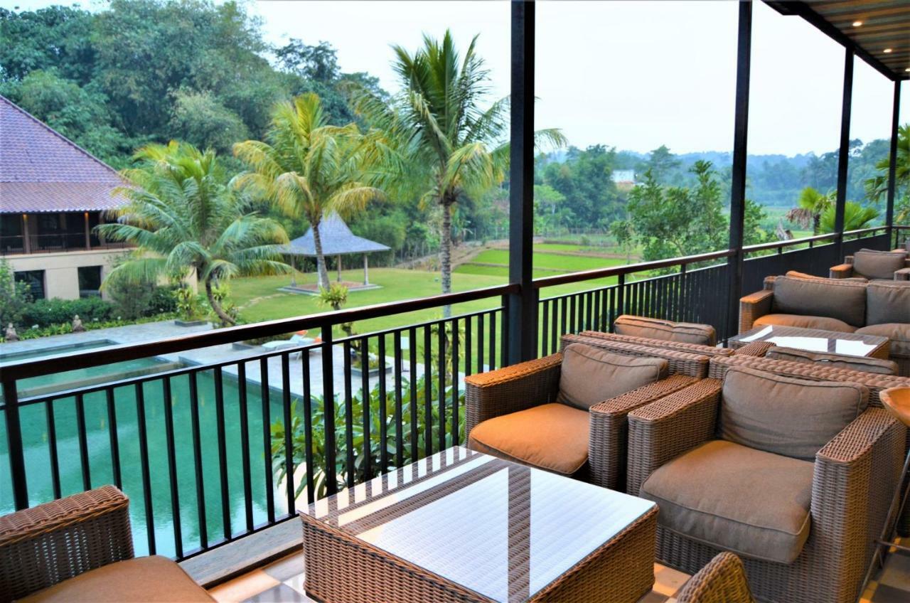 Amanuba Hotel & Resort Rancamaya Bogor Exterior foto